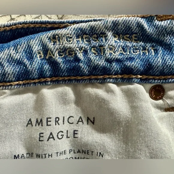 AMERICAN EAGLE highest rise ripped baggy straight jeans size 14 distressed - Picture 14 of 16
